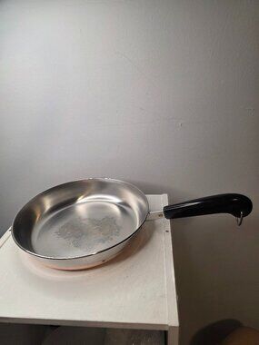 Revere Ware 9 Inch Copper Bottom Fry Pan